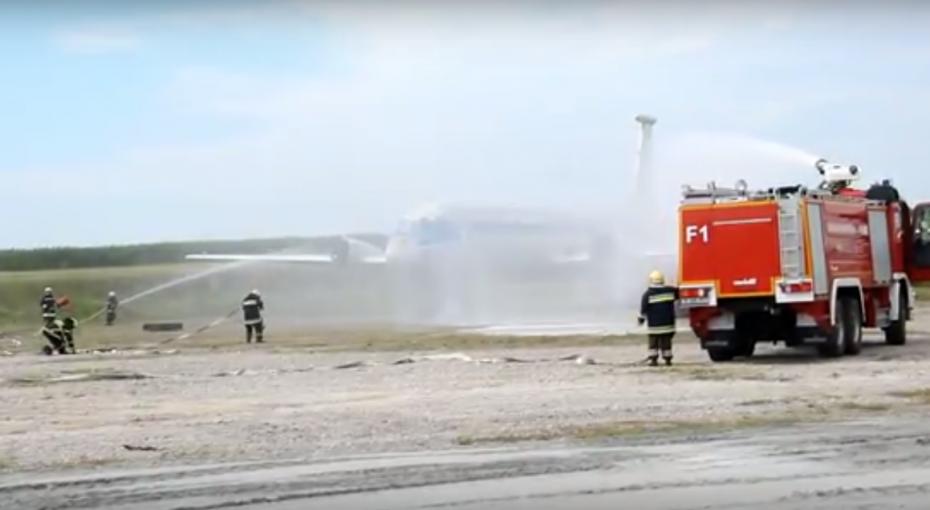 (видео) Как прошло учебное тушение пожара в Аэропорту Кишинева
