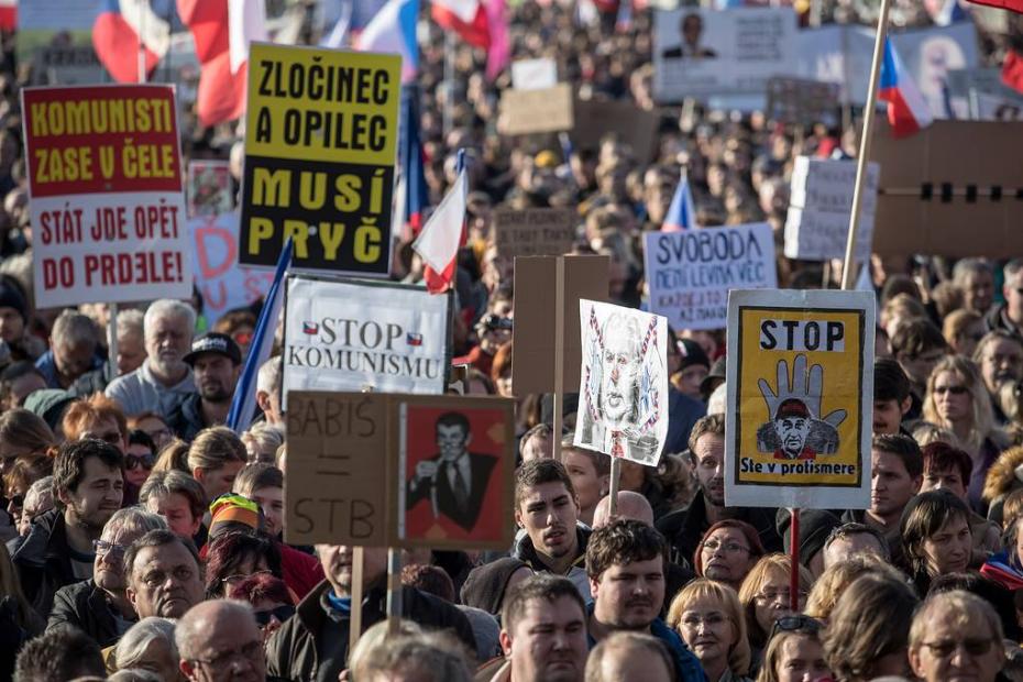Czechs protest against Prime Minister Babis ahead 30th anniversary of Velvet Revolution