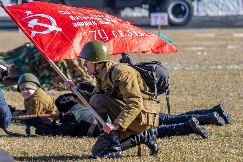 (фото) Ко Дню защитника Отечества в Тирасполе прошел военно-спортивный праздник