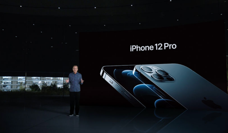 (фото) Компания Apple представила четыре новых айфона. Как они выглядят и сколько будут стоить