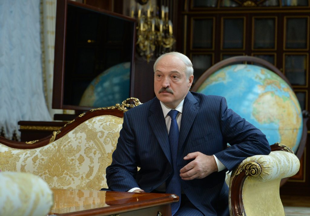 Заявление Лукашенко: «Сообщение о бомбе на борту самолета поступило из Швейцарии»