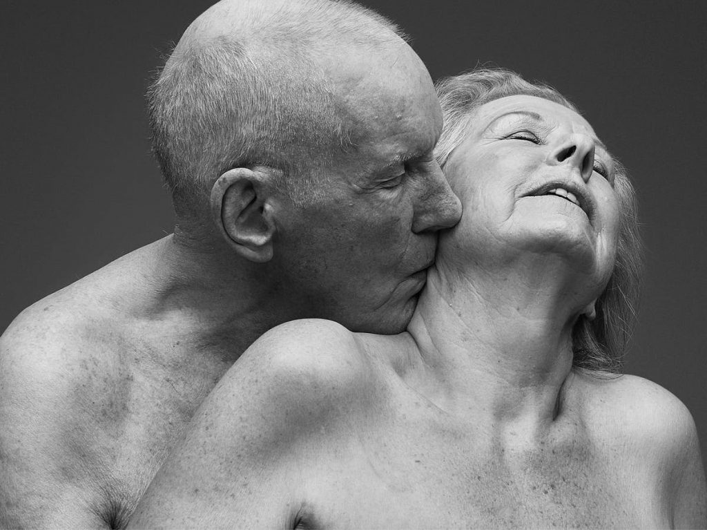 Классический секс пожилых людей. Смотреть онлайн порно видео на riosalon.ru