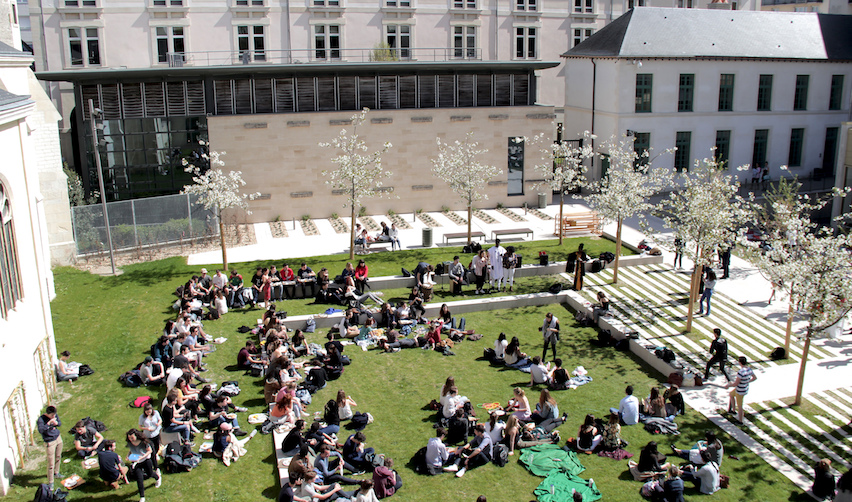 Boubou Day — Campus de Reims