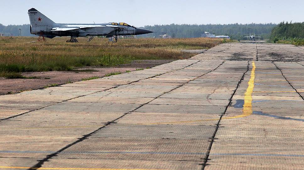 Генштаб ВСУ: На аэродроме в Приднестровье готовятся к приему самолетов