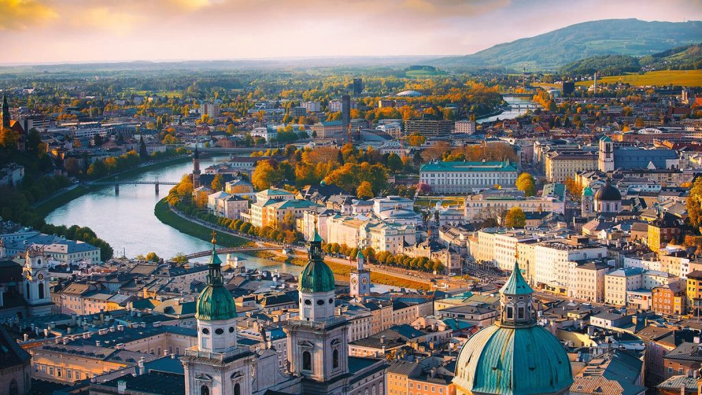 Австрия снимает все коронавирусные ограничения для иностранных туристов