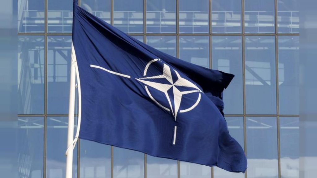 Финский парламент абсолютным большинством поддержал членство Финляндии в НАТО