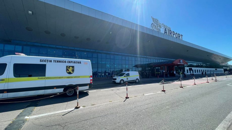 Новые сообщения о минировании аэропорта и примэрии Кишинева