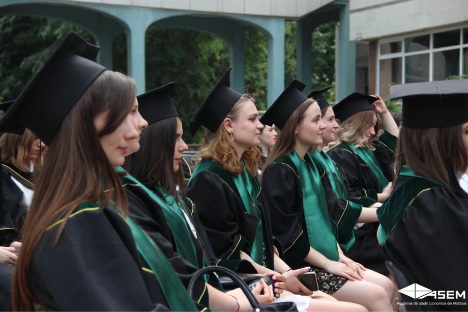 (документ) Квалификация молдавских студентов может быть признана в 21 стране. Наша страна присоединится к глобальной конвенции