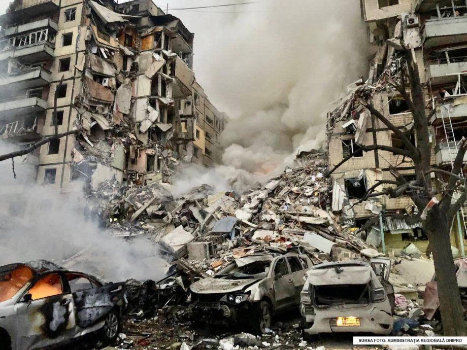 Число жертв ракетного удара по многоэтажке в Днепре выросло до 40 человек