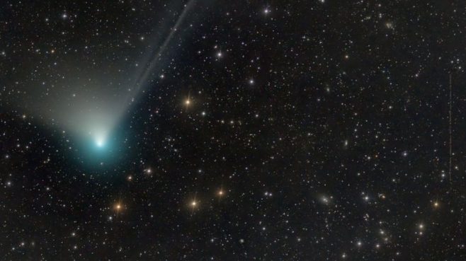 Зеленая комета пролетит мимо Земли впервые за последние 50 тысяч лет