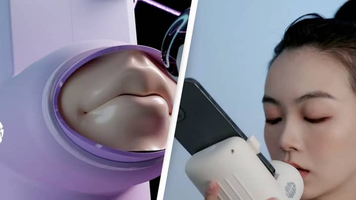 Китай изобрел устройство в форме «‎губ»‎, которое позволяет людям «‎целоваться»‎ на расстоянии