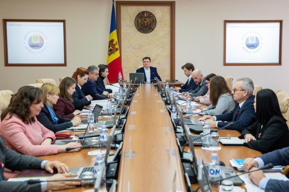 Правительство одобрило новую стратегию развития образования в Молдове
