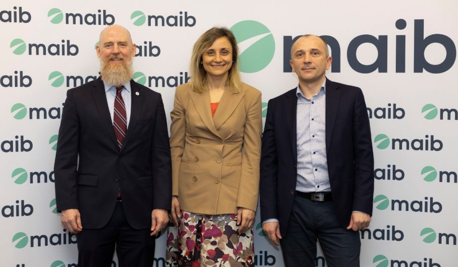 Было подписано новое партнёрское Соглашение по развитию электронной коммерции между Maib и Future Technologies Project