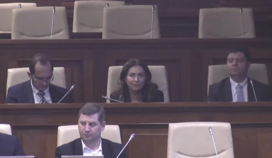 (CV) Татьяна Чаглик, Ион Гузун и Александру Постика были назначены парламентом членами ВСМ (CSM)