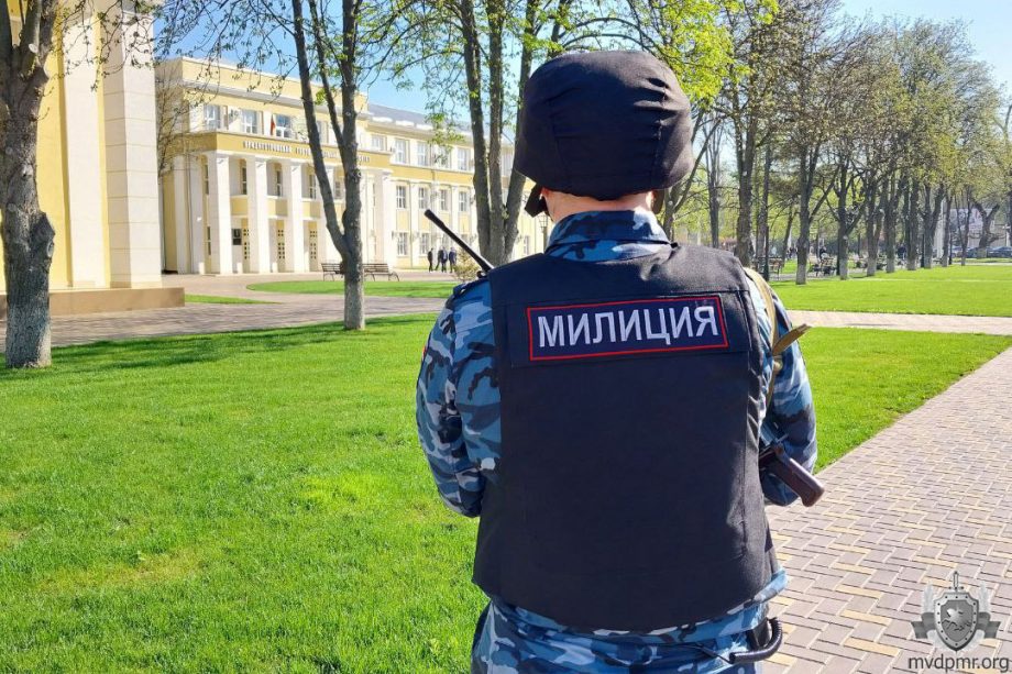 В 15 учебных заведениях Приднестровского региона объявлена тревога о заложенной бомбе