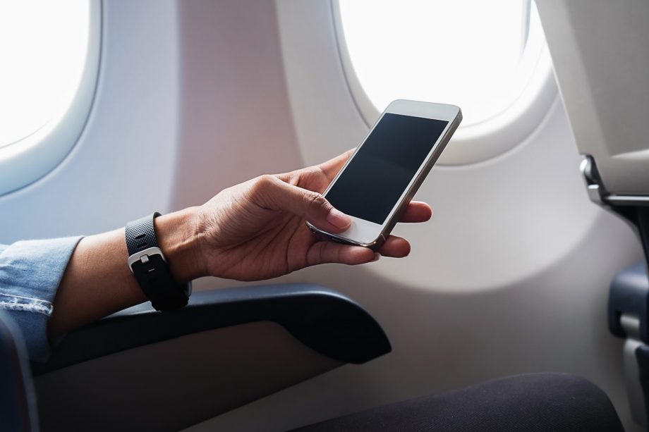Авиакомпания Turkish Airlines разрешит пользоваться мессенджерами во время полета