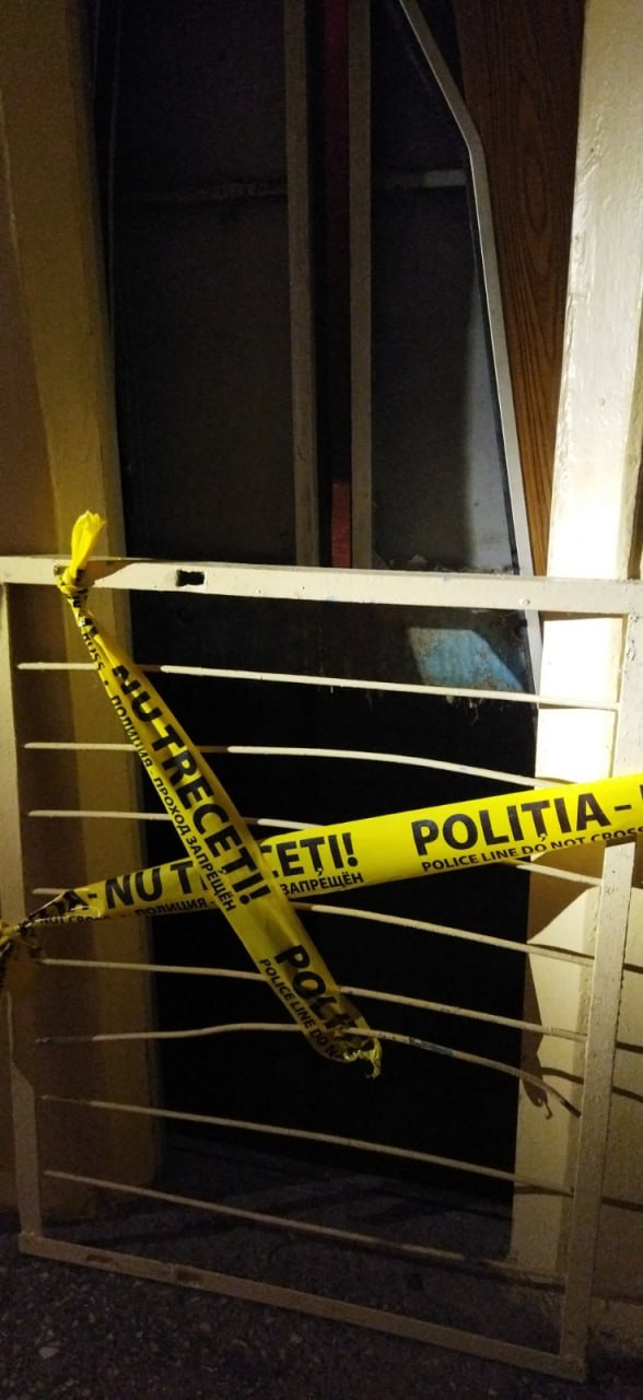 (фото) В Кишинэу в многоэтажном доме упал лифт