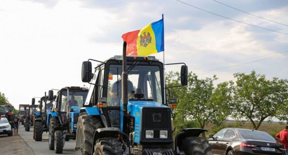 «Сила фермеров» объявляет нон-стоп протесты и выведут трактора перед зданием правительства