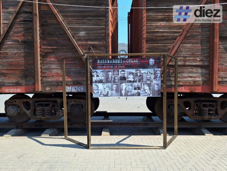 (фото) На площади Великого национального собрания открылась выставка «Бессарабцы в ГУЛАГе»