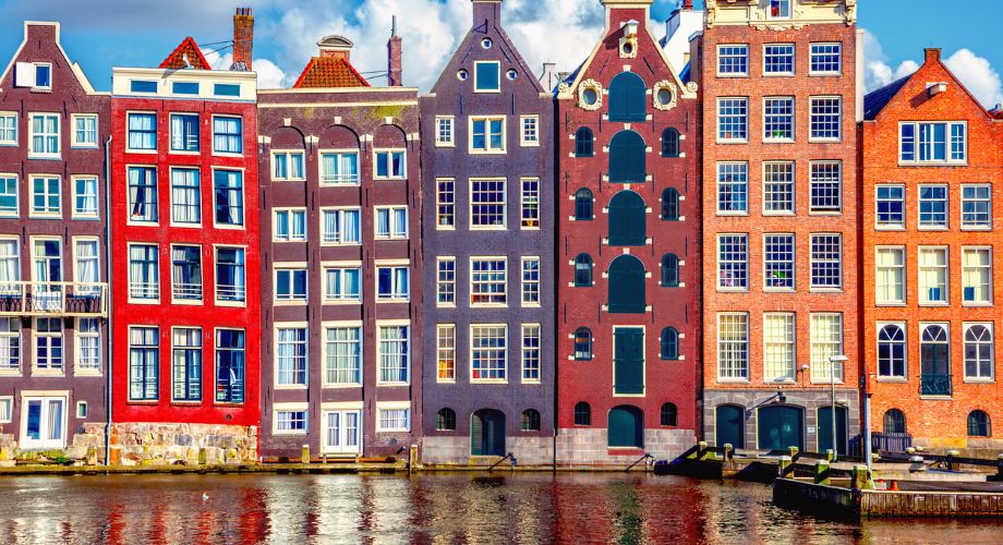 Амстердам назвали лучшим городом в Европе