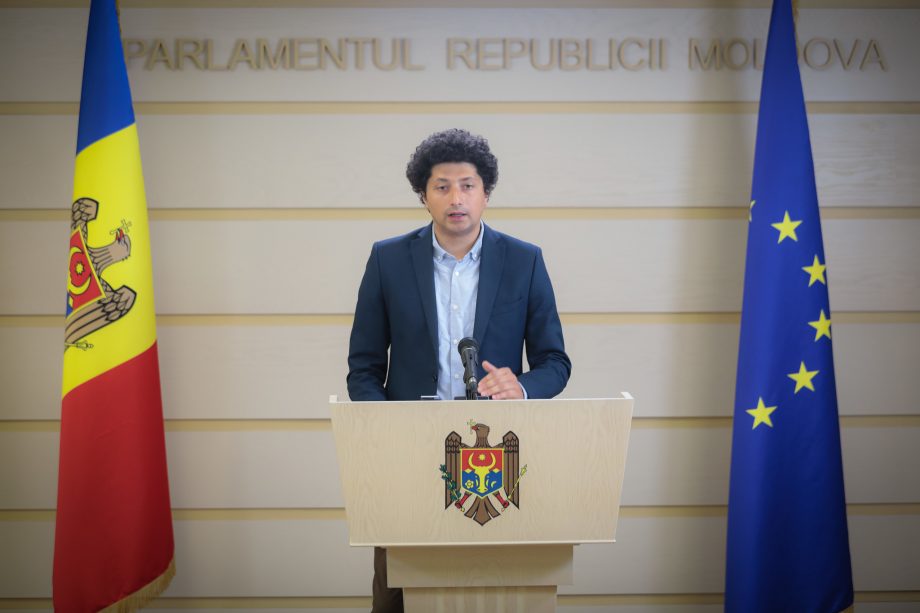 (видео) Депутат Раду Мариан предлагает отменить возврат НДС из государственного бюджета для экономических агентов из Гагаузии
