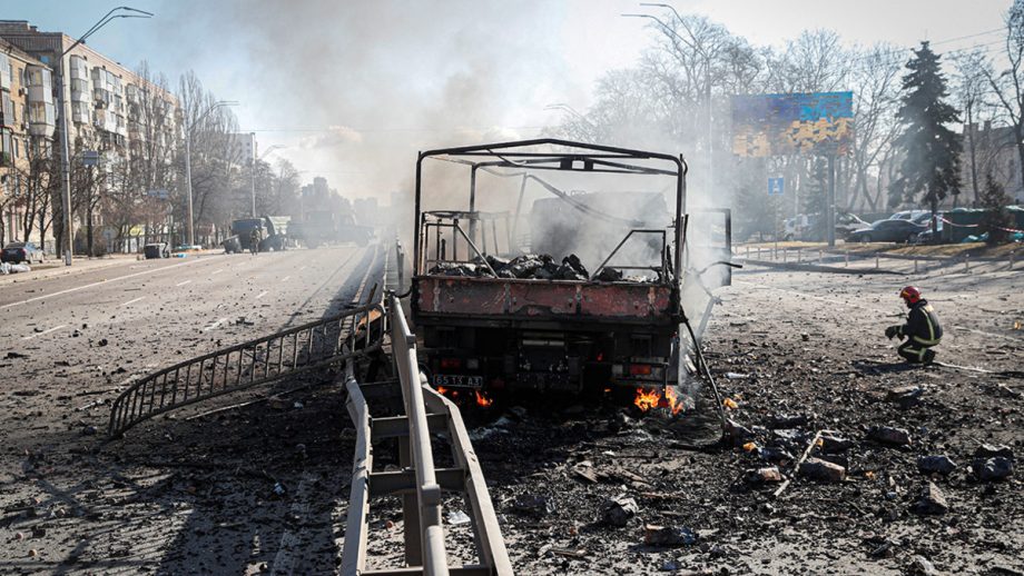 Атака Москвы и взрывы в Крыму. Главное о 516 дне войны