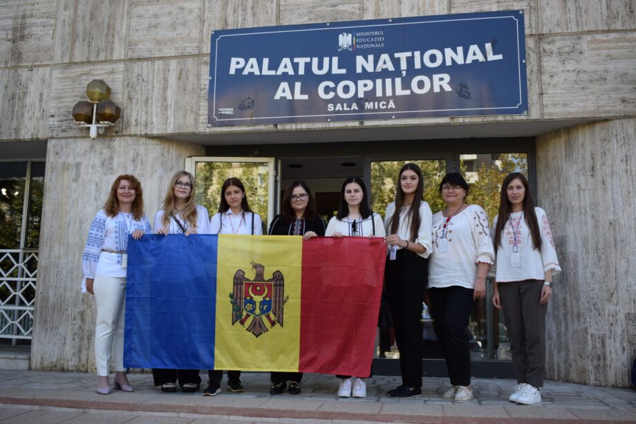Сборная Молдовы заняла четвертое место на Международной олимпиаде по английскому языку