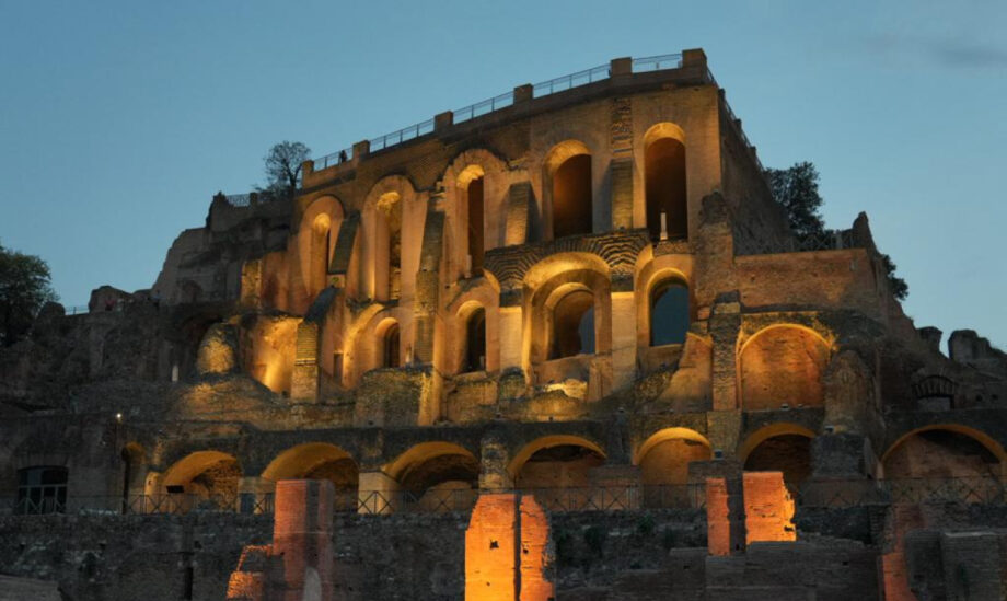 (фото) В Риме открыли Дворец Тиберия после 50-летнего перерыва