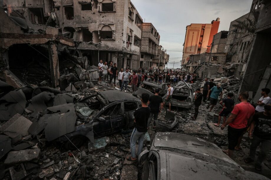 ЦАХАЛ призвал жителей Газы эвакуироваться на юг сектора из-за угрозы наземного вторжения. Реакция ООН