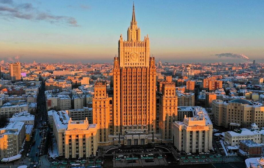 Россия запретила въезд главе Совета по телевидению и радио и журналисту из Молдовы. Реакция МИДЕИ