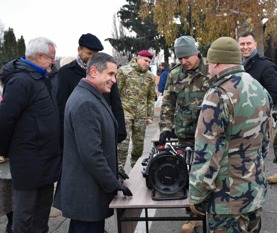 (фото) Национальная армия получила вторую партию техники от Европейского Союза
