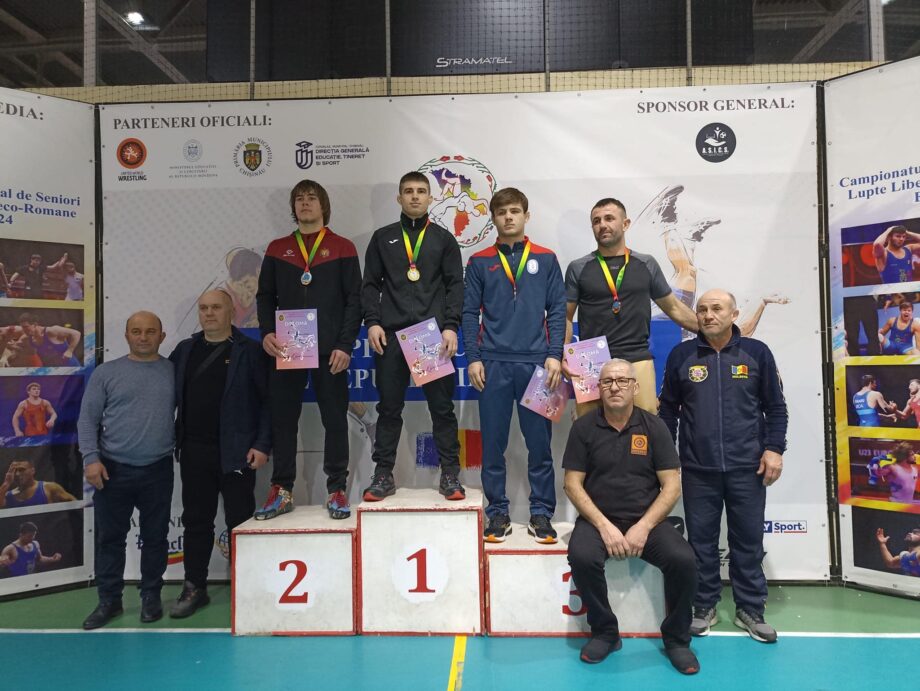 Определены чемпионы Молдовы по вольной и греко-римской борьбе