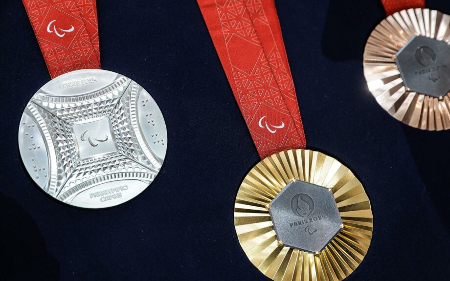 (фото) Как будут выглядеть медали на Олимпийских играх 2024 в Париже