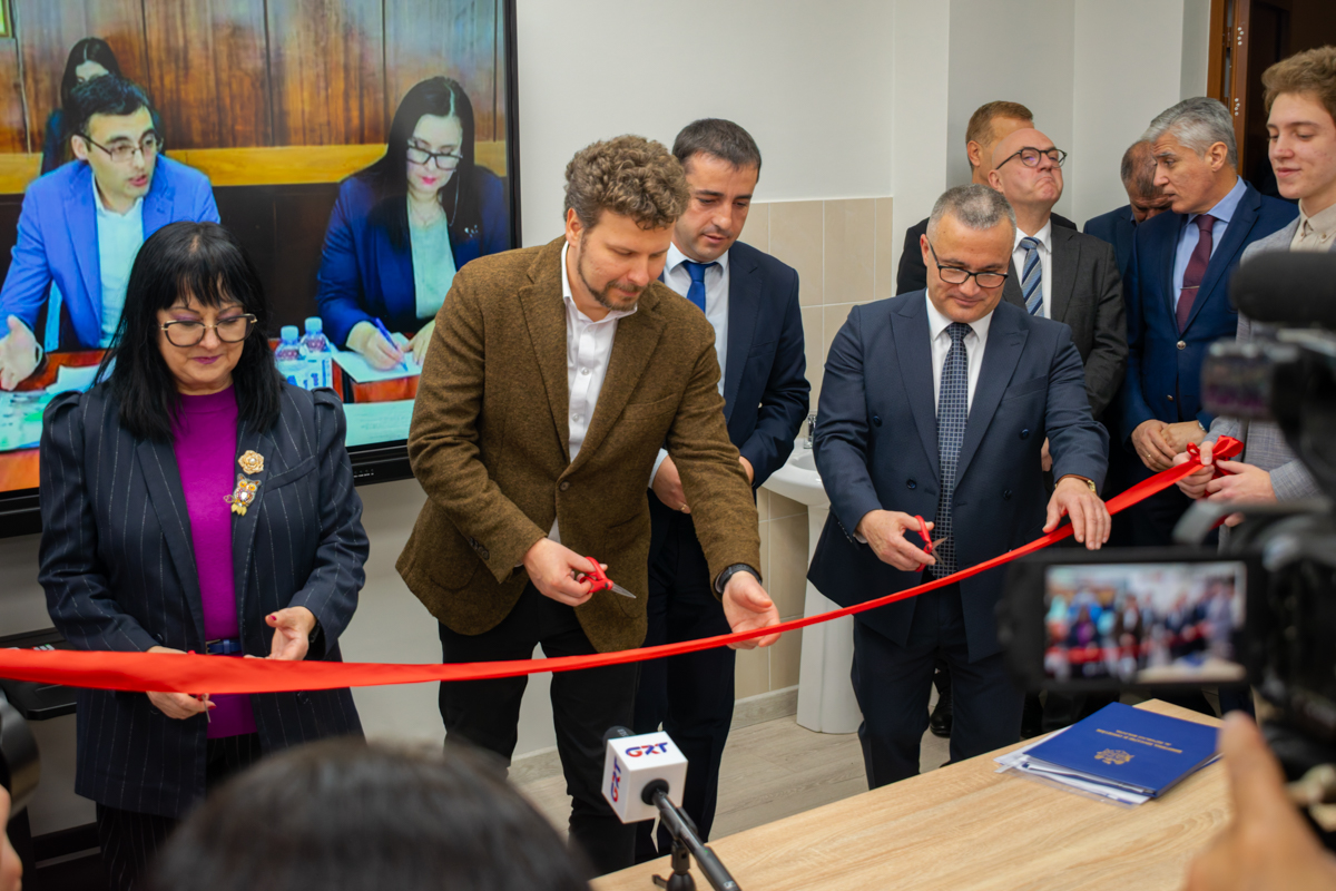 kdu-bolgarskii-kabinet-3