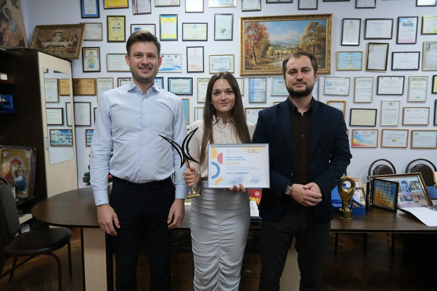 Кто стал лауреатом «Национальной молодежной премии» и получил премию 35 000 леев