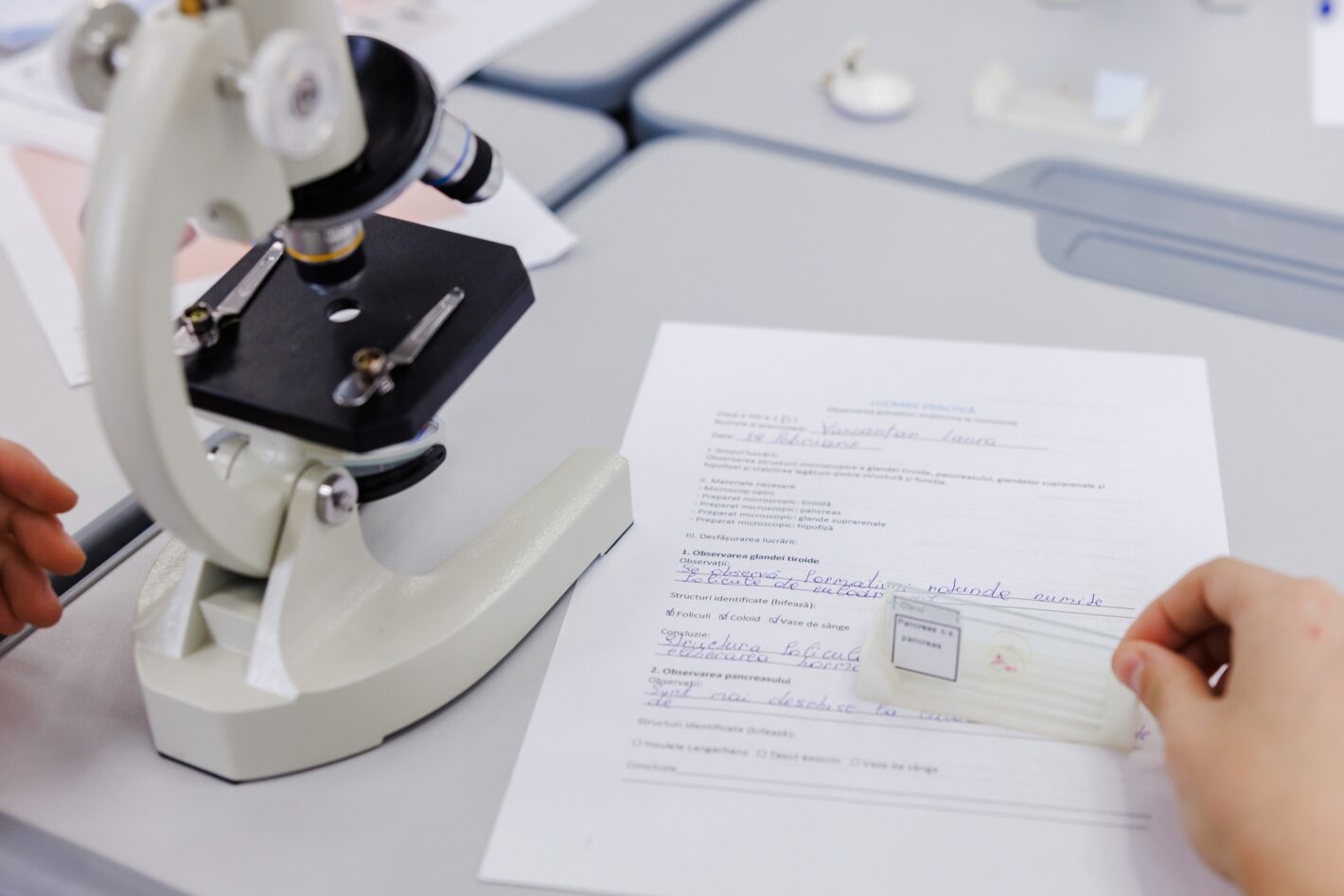 scoala biologie chimie