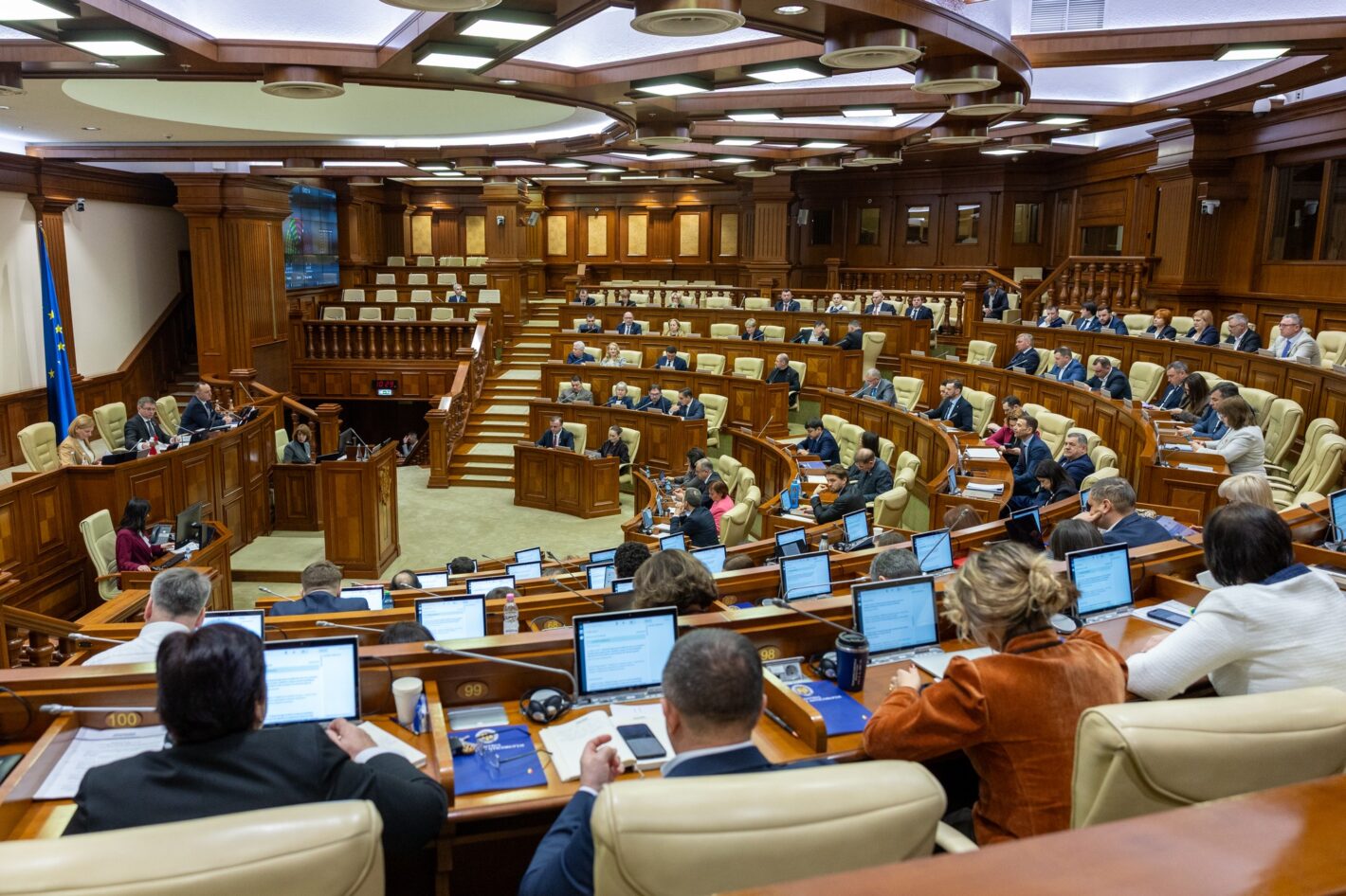 В Парламенте Молдовы работают 40 женщин. Это рекордная цифра