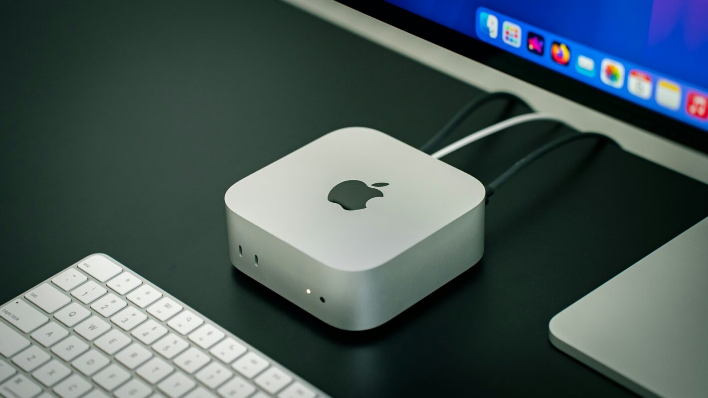 Mini размер, но максимум пользы. Что умеет самый компактный компьютер Apple?
