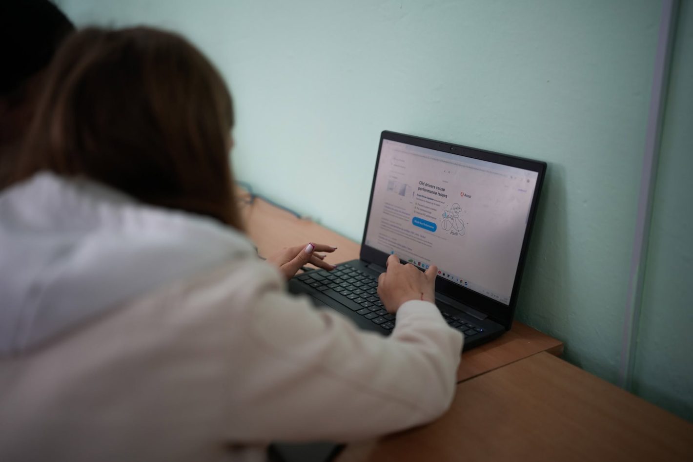 scoala laptop 5